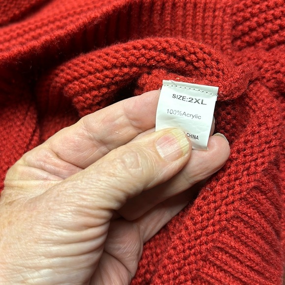 Beautiful Women’s Rich Crimson Red Casual Turtleneck Sweater, Medium - Picture 6 of 6